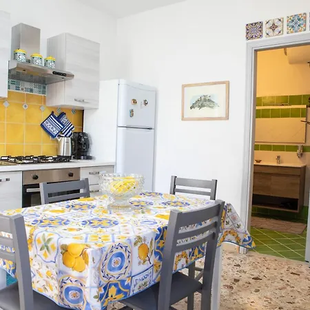 Beddamuri Holiday home Carini